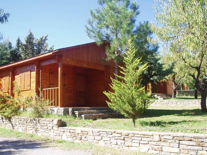 Camping Lago Barasona Hotell La Puebla De Castro Rum bild